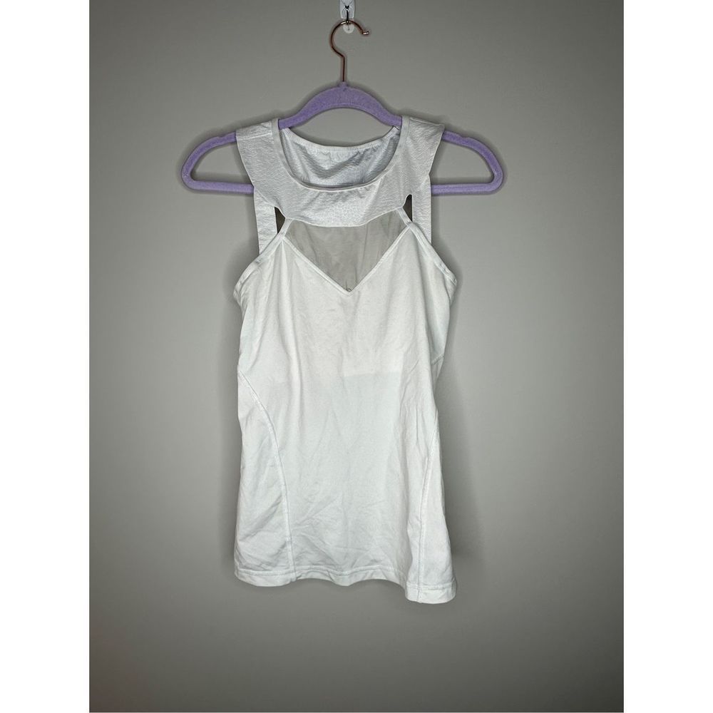 Sofibella Ally Collection White Tank Top Size Small
